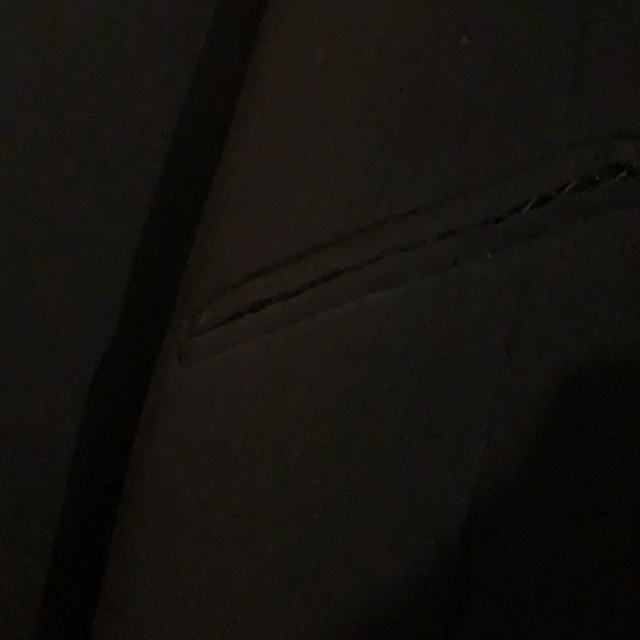 Dana Buchman black 2piece beaded tuxedo dress. The epitome of elegance! - Picture 4 of 12